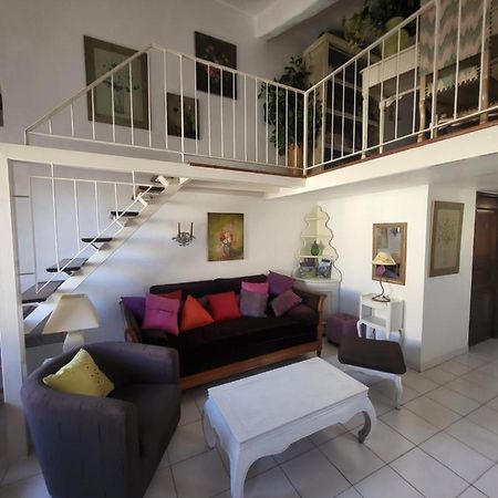 Appartement Au Coeur De La Sorgue LʼIsle-sur-la-Sorgue المظهر الخارجي الصورة